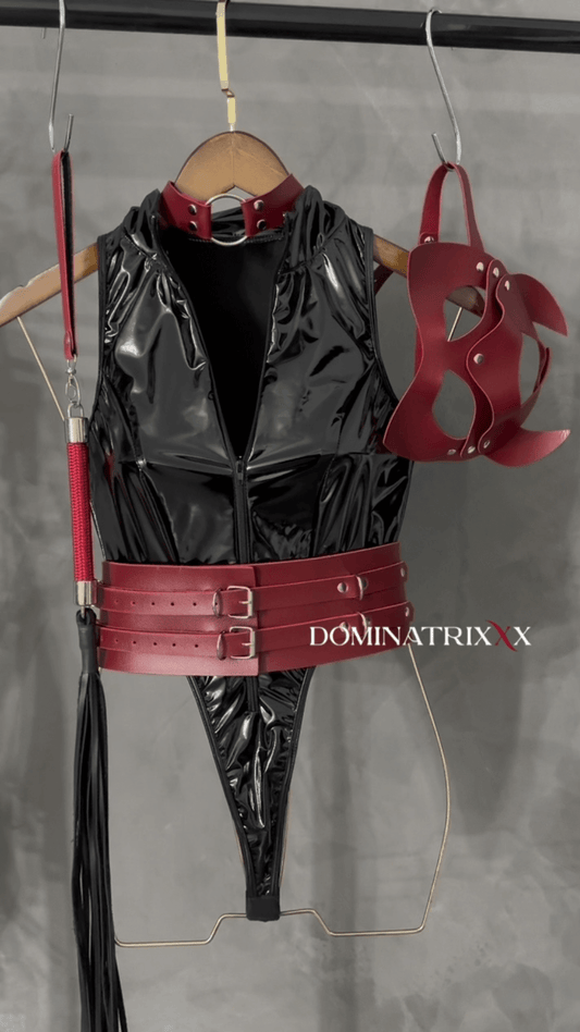 Conjunto Bodysuit e Acessórios Dominatrix