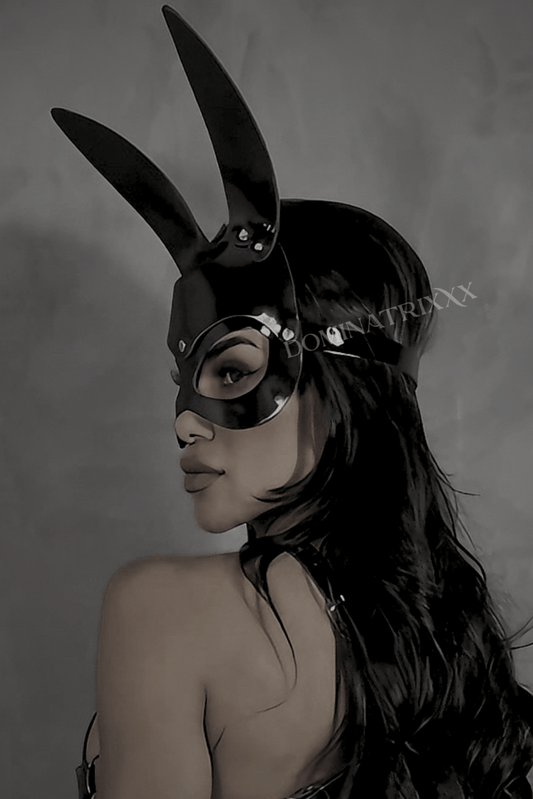 Dominatrixxx Feline Mask